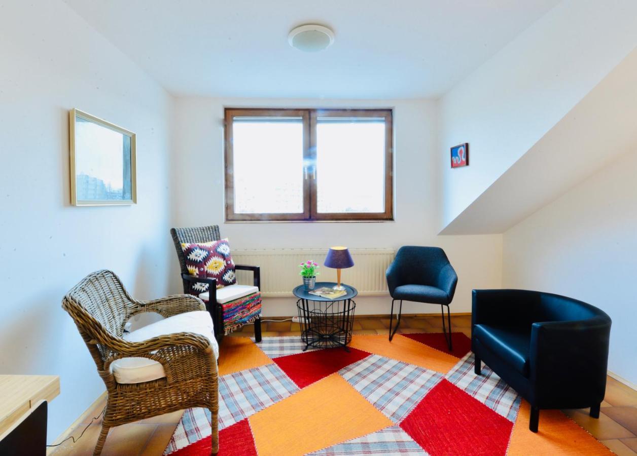 Charming Attic Apartment Near Messe Wien And Center Dış mekan fotoğraf